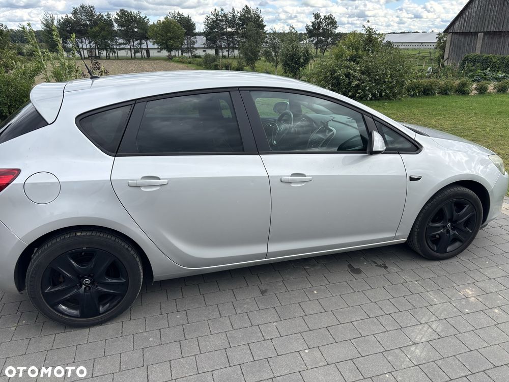 Opel Astra - 3