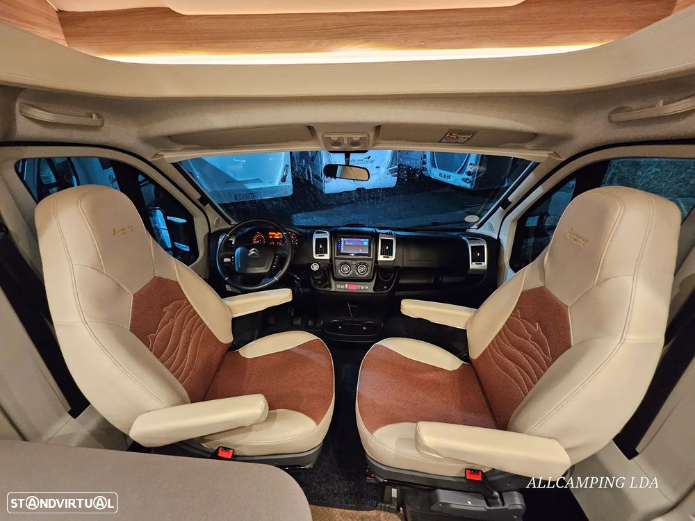 Burstner Delfin CAMA FRANCESA + BASCULANTE - 57