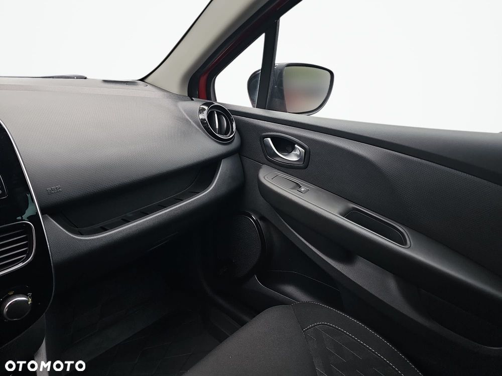 Renault Clio - 14