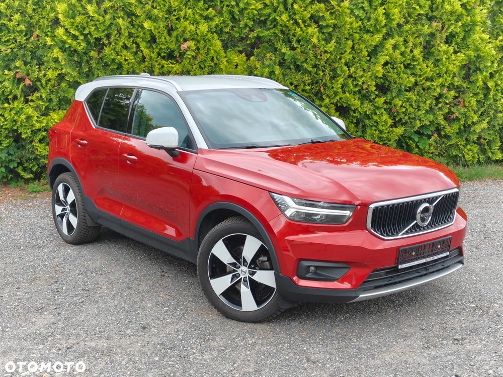 Volvo XC 40 T4 AWD Geartronic Momentum Pro - 1
