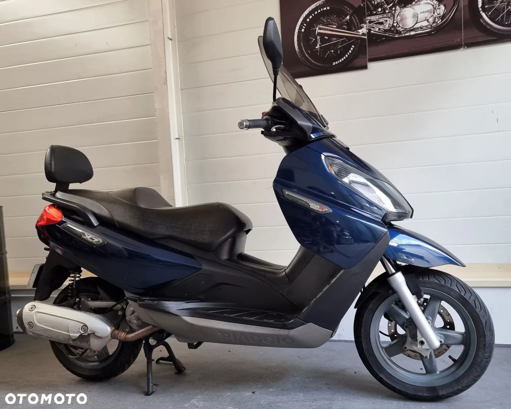 Piaggio X7 - 1