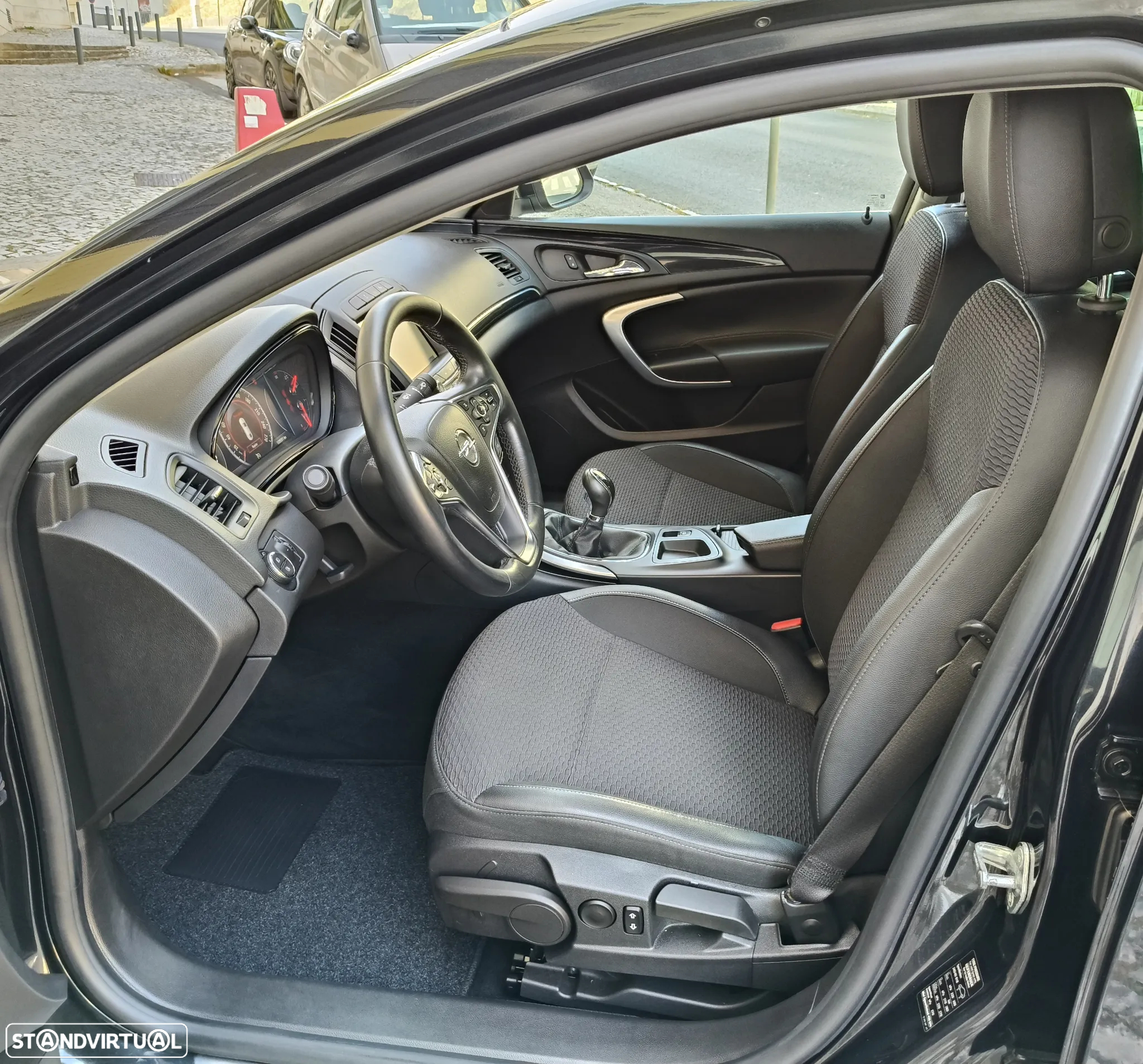 Opel Insignia 2.0 CDTi Cosmo S/S - 12