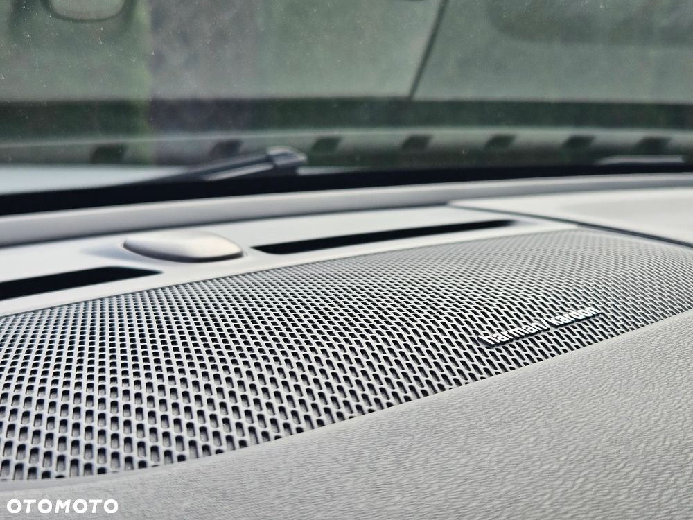 Volvo XC 40 T4 Geartronic Inscription - 33