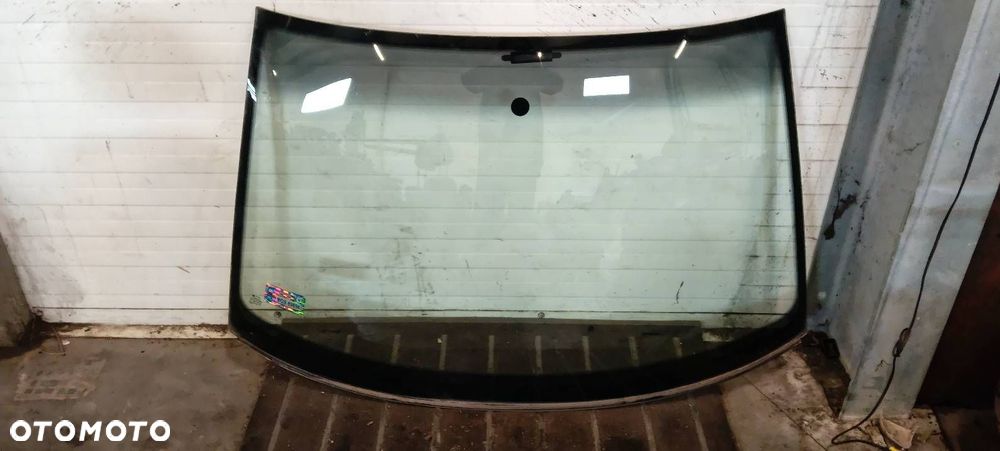 SZYBA CZOŁOWA PRZEDNIA VOLKSWAGEN PASSAT B5 ID: 236627 - 1