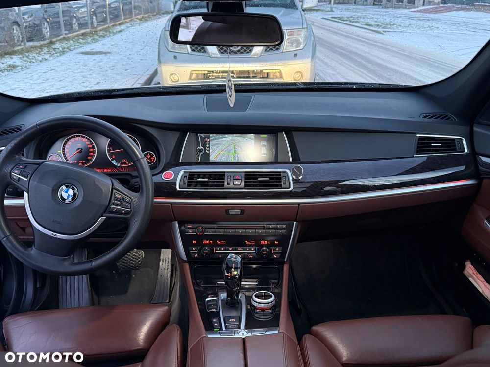 BMW 5GT 530d xDrive - 10