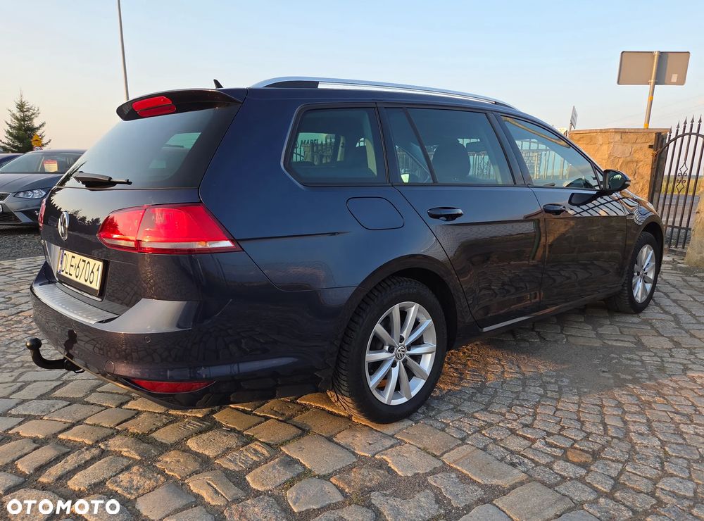 Volkswagen Golf 2.0 TDI BlueMotion Technology Lounge - 20
