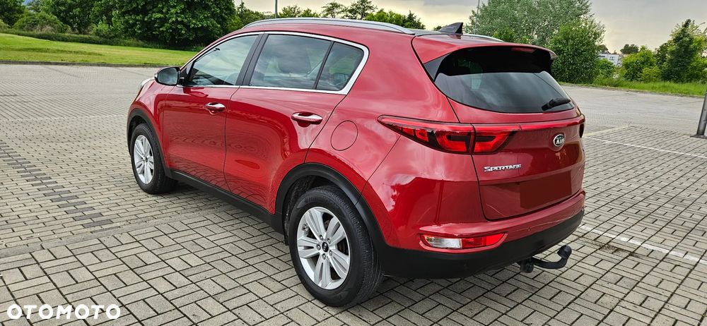 Kia Sportage 1.7 CRDI 2WD Dream-Team Edition - 2