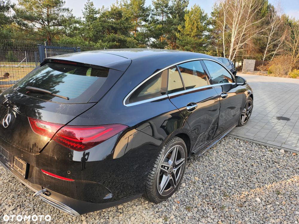 Mercedes-Benz CLA ver-200-mhev-amg-line-7g--dct - 3