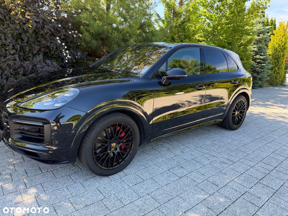 Porsche Cayenne GTS - 3