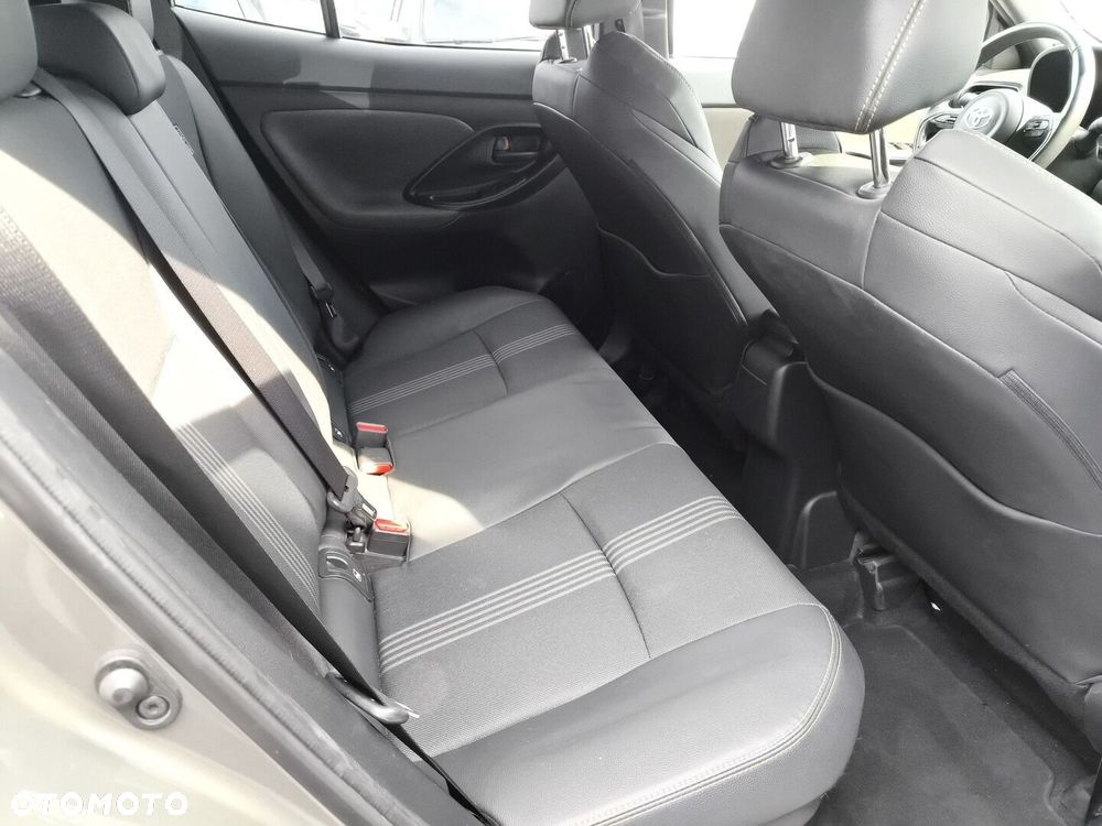 Toyota Yaris Cross Hybrid 1.5 Adventure - 10