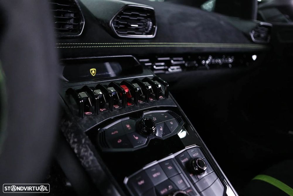 Lamborghini Huracán 5.2 V10 LP Performance - 31