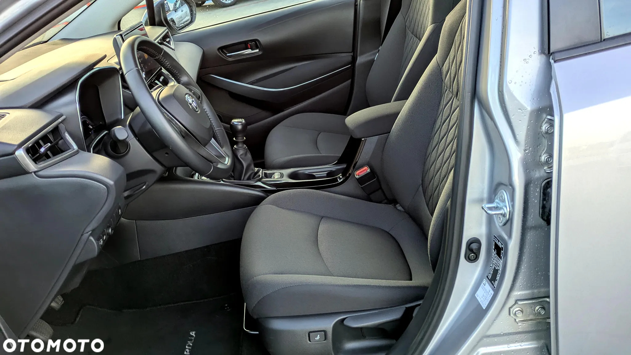 Toyota Corolla 1.5 Comfort - 7