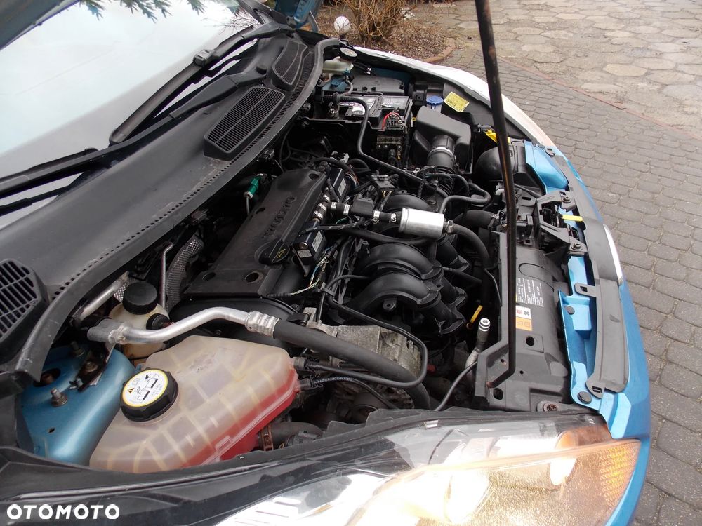 Ford Fiesta 1.4 Champions Edition - 28