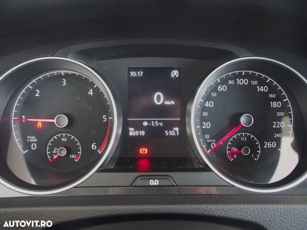 Volkswagen Golf 1.6 TDI Trendline - 9
