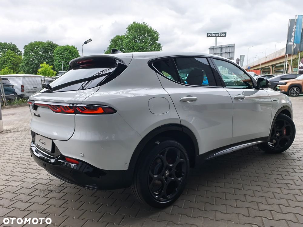 Alfa Romeo Tonale 1.5 T4 GSE mHEV Veloce DCT - 3