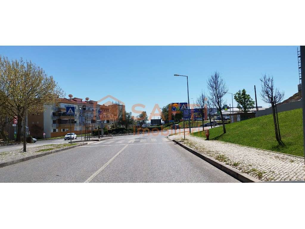 Apartamento T2 em Odivelas - Grande imagem: 2/3