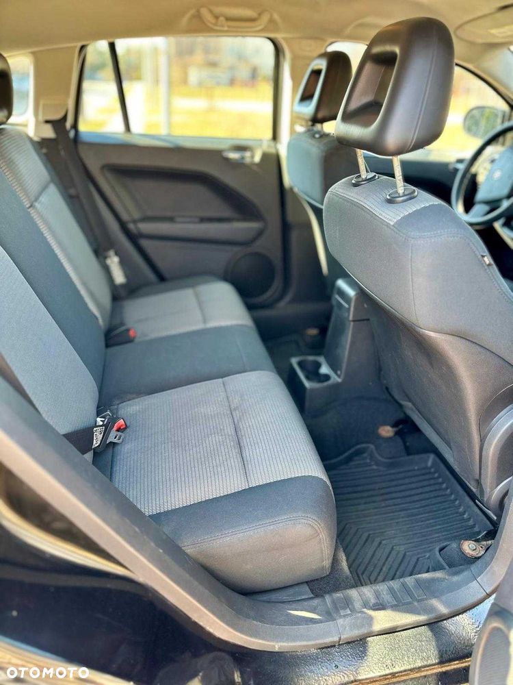 Dodge Caliber - 5