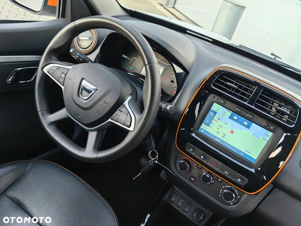 Dacia Spring 27.4kWh Business - 11