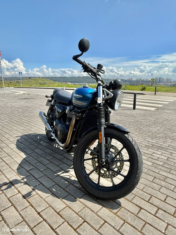 Triumph Street Twin - 13