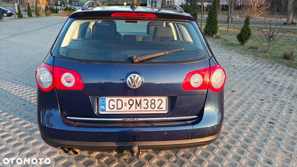 Volkswagen Passat 2.0 TDI DPF Trendline - 4
