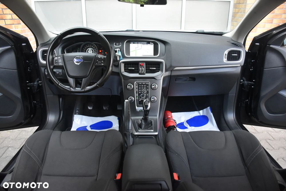 Volvo V40 D3 - 8