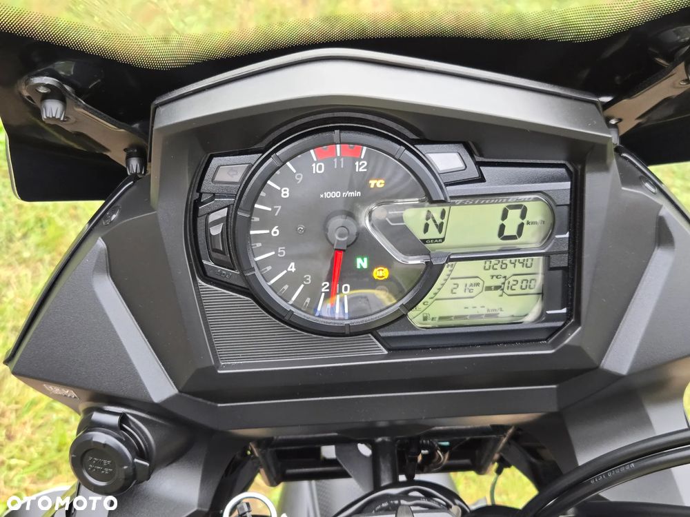 Suzuki V-STROM - 14
