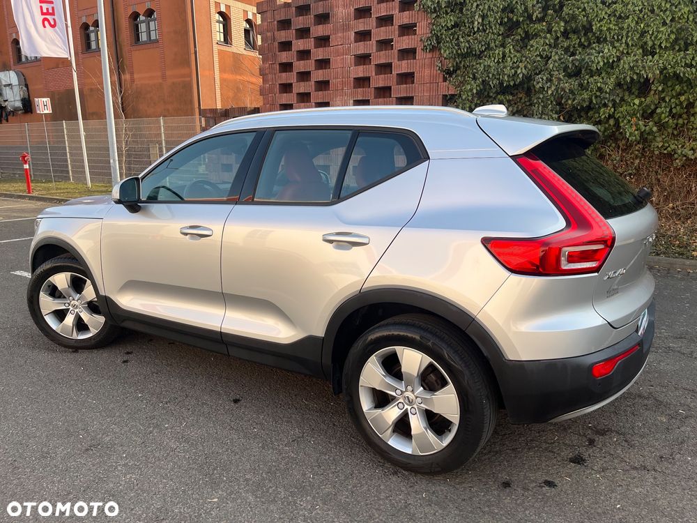 Volvo XC 40 D3 Momentum Pro - 11