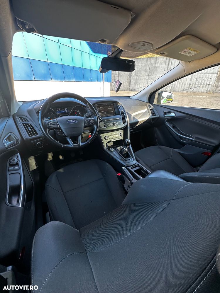 Ford Focus 1.5 TDCi Trend - 16