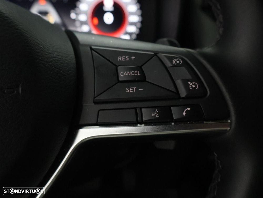 Nissan Juke 1.0 DIG-T N-Connecta DCT - 18