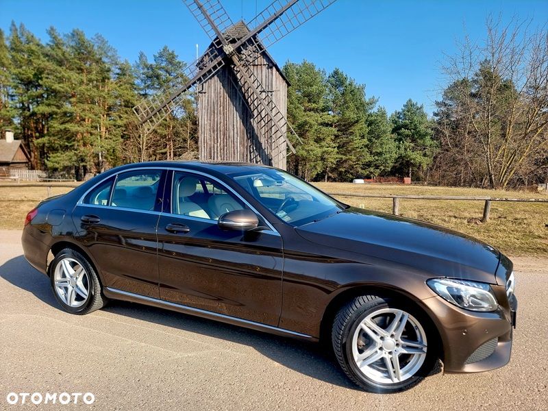 Mercedes-Benz Klasa C 200 4-Matic 7G-TRONIC - 2