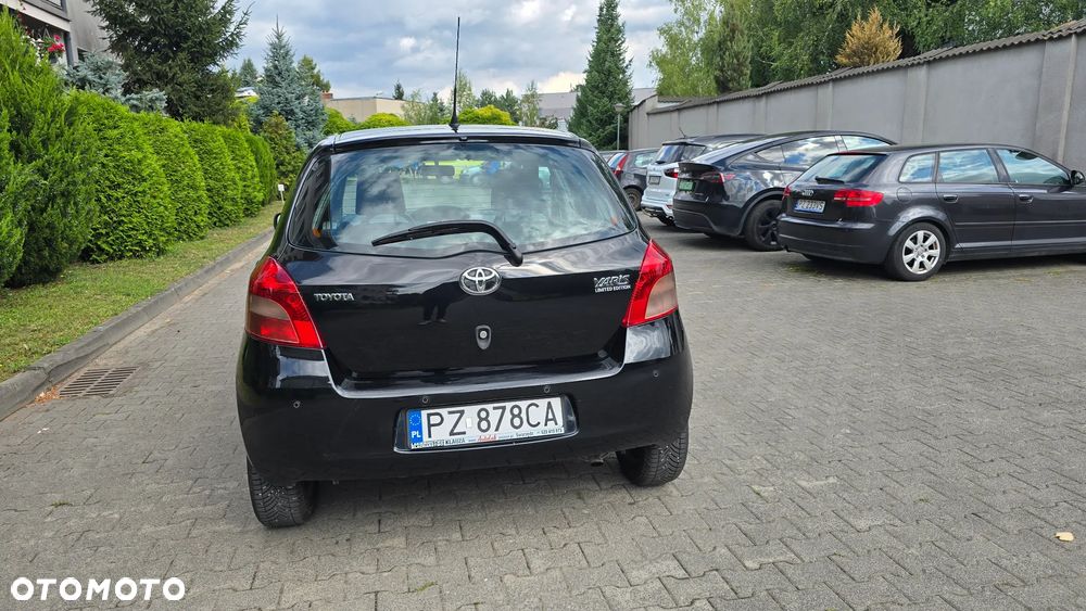 Toyota Yaris 1.3 Luna A/C - 6