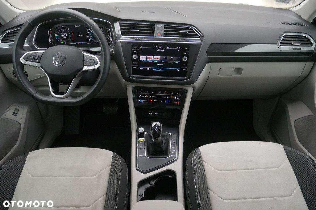 Volkswagen Tiguan - 8