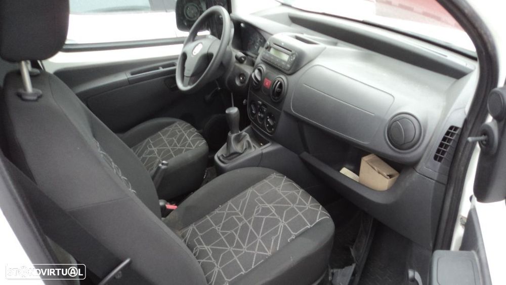 Fiat Fiorino 2010 - Para Peças - 5
