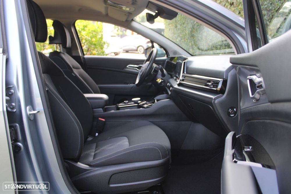 Kia Sportage 1.6 T-GDI AWD Base - 27