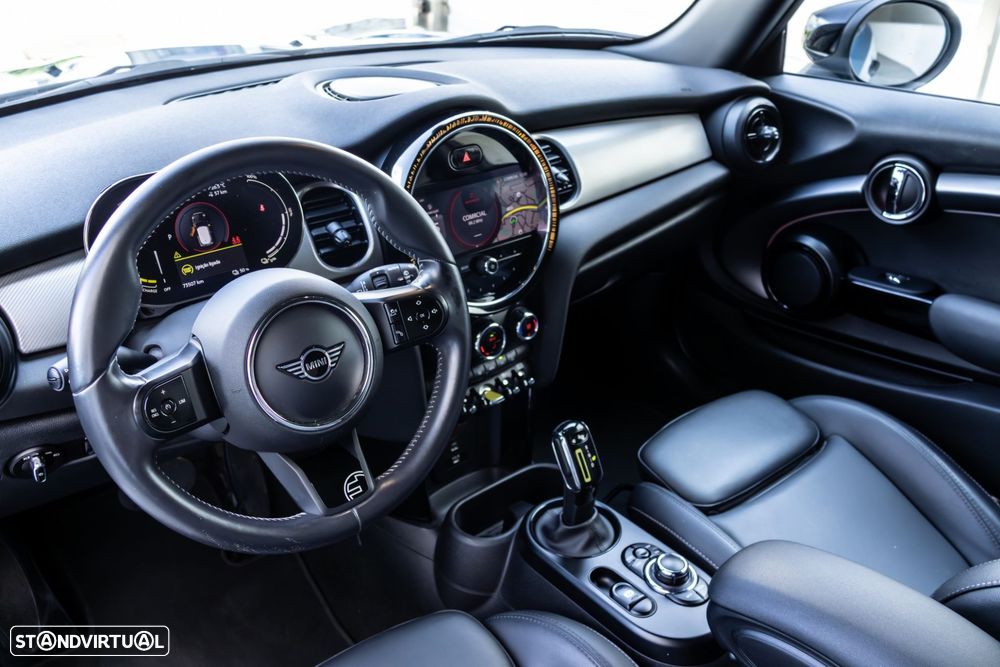 MINI 3 Portas Cooper E Classic S - 29