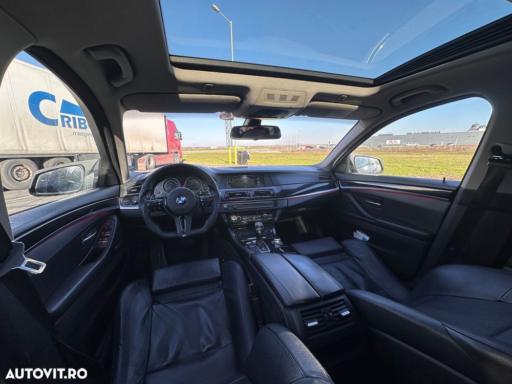 BMW Seria 5 525d Touring Sport-Aut. - 4