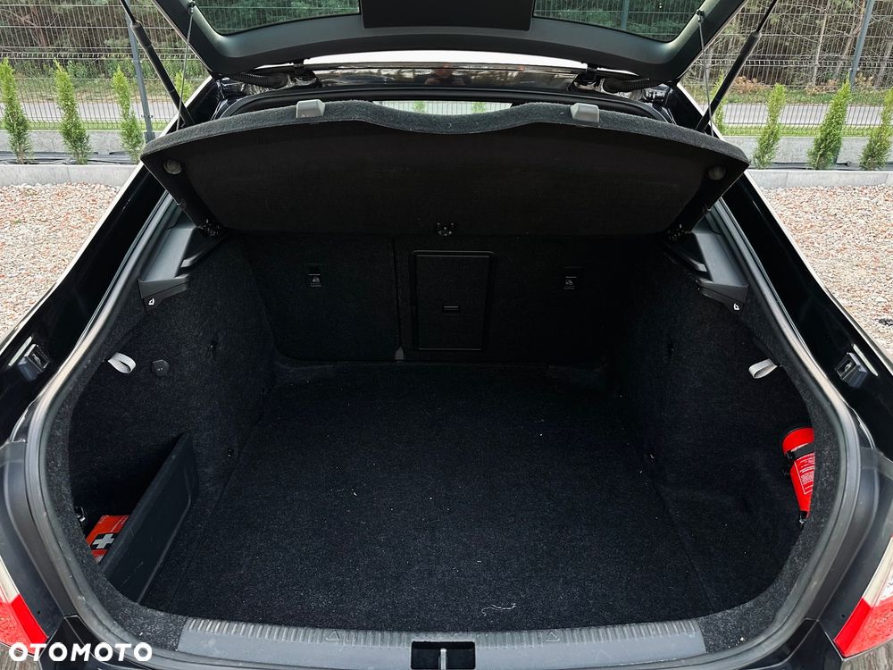 Skoda Octavia 2.0 TSI (Green tec) DSG RS - 24