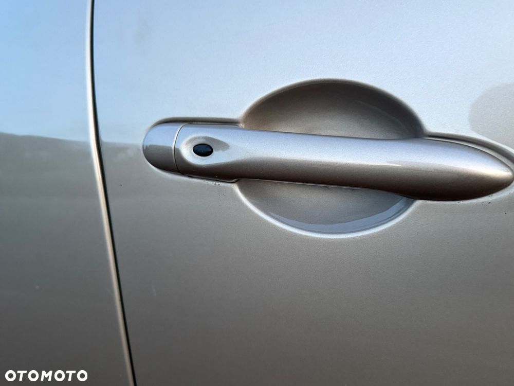 Renault Scenic Energy TCe 115 S&S LIMITED - 9