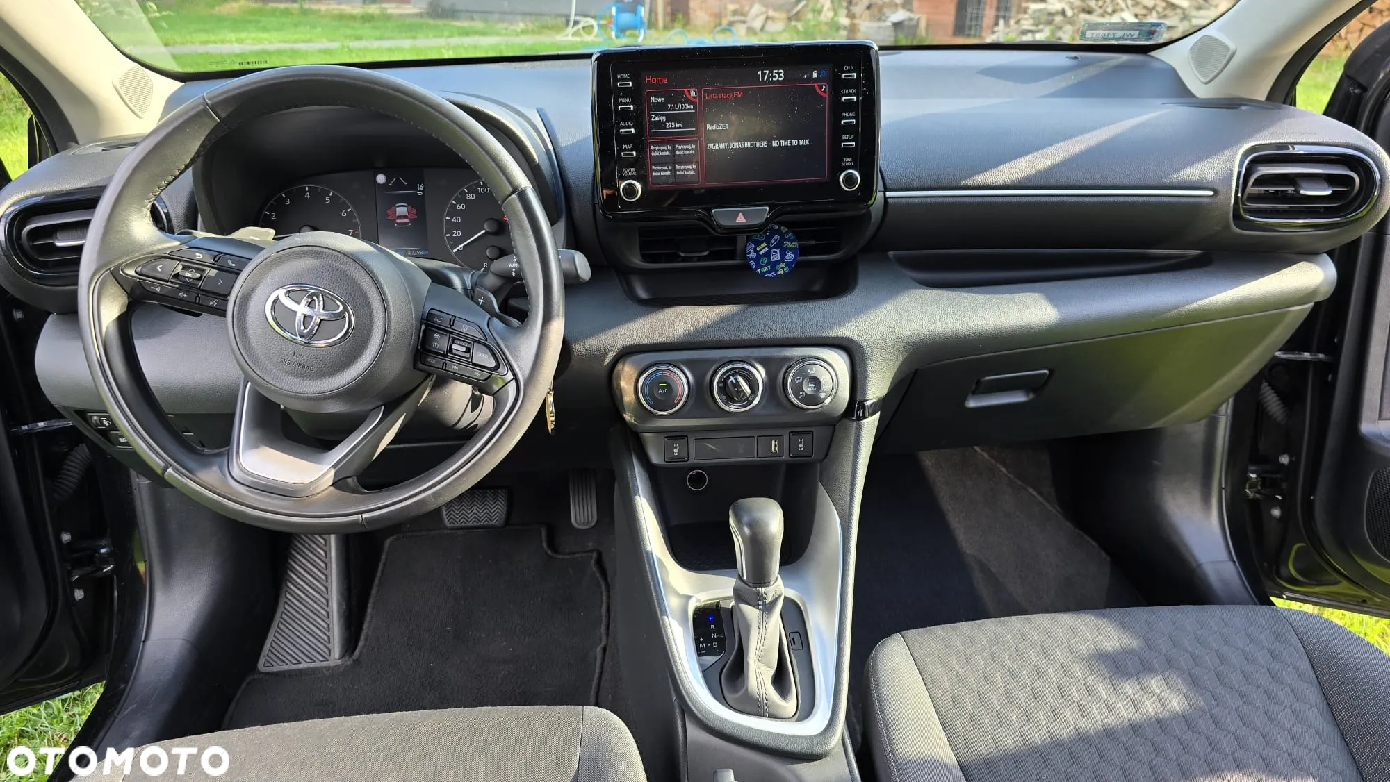 Toyota Yaris 1.5 Comfort CVT - 17