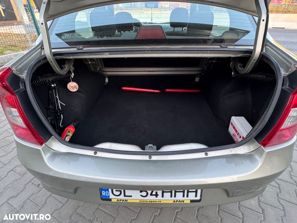 Dacia Logan MCV 1.4 MPI Preference - 22