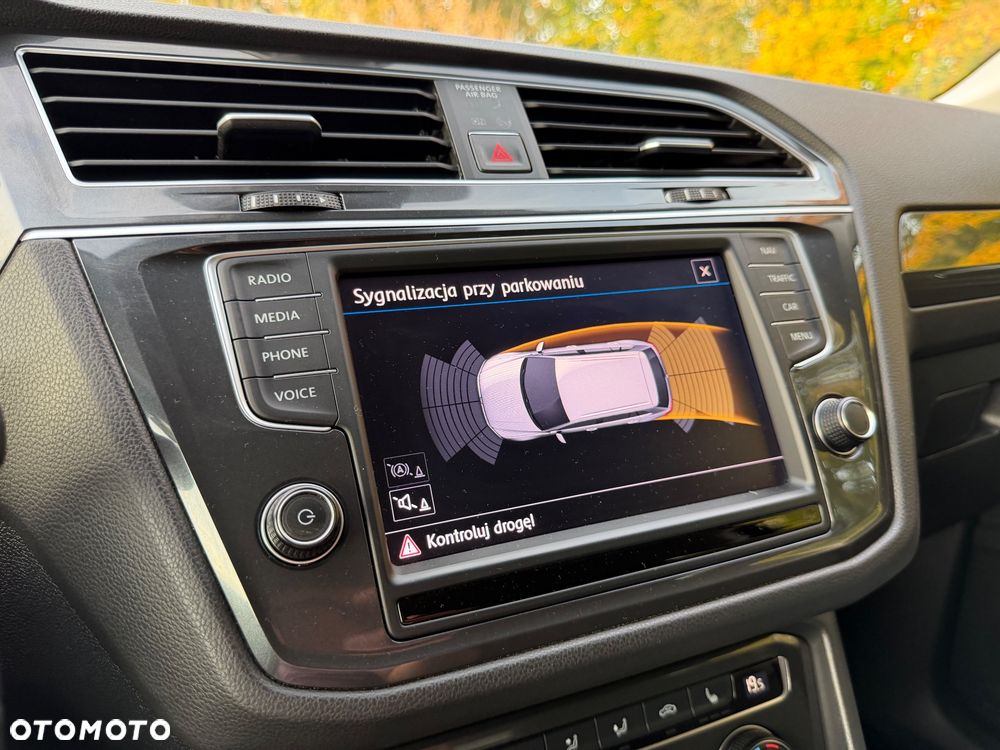 Volkswagen Tiguan 2.0 TDI SCR 4MOTION DSG Highline - 17