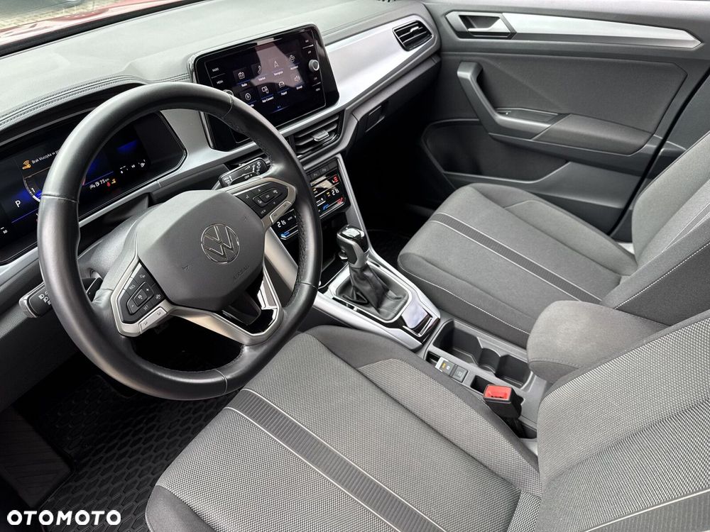 Volkswagen T-Roc - 10