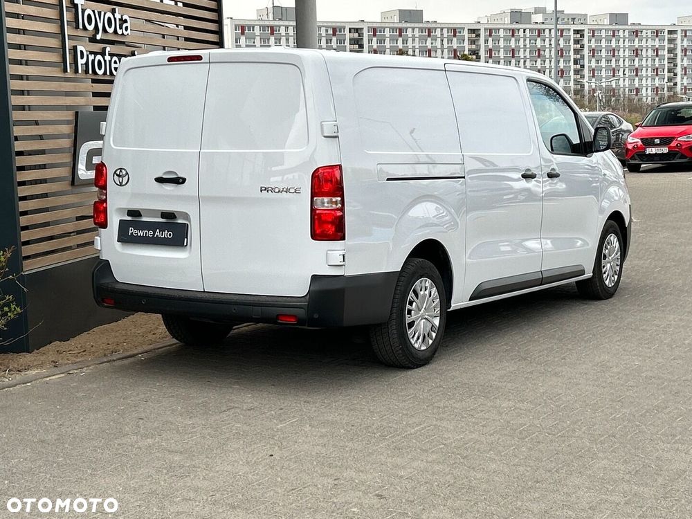 Toyota PROACE - 5