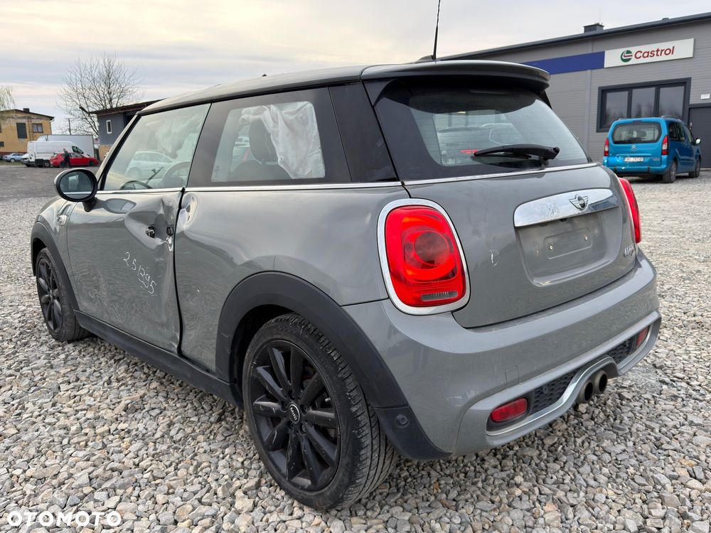 MINI Cooper S Sport-Aut - 4