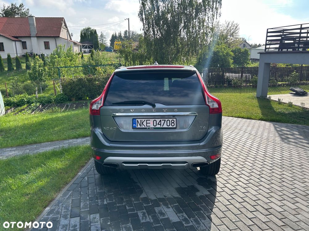 Volvo XC 60 T6 AWD Drive-E Summum - 3