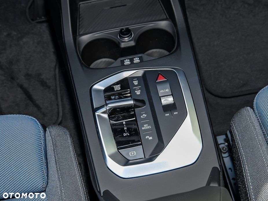 BMW Seria 1 - 13