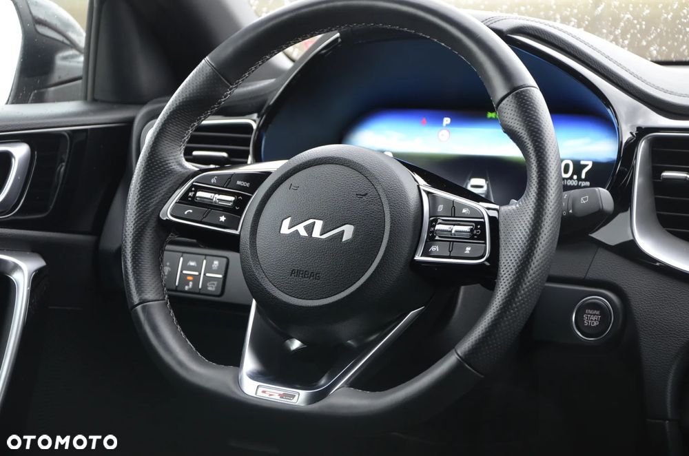 Kia ProCeed 1.5 T-GDI DCT7 OPF GT LINE - 17