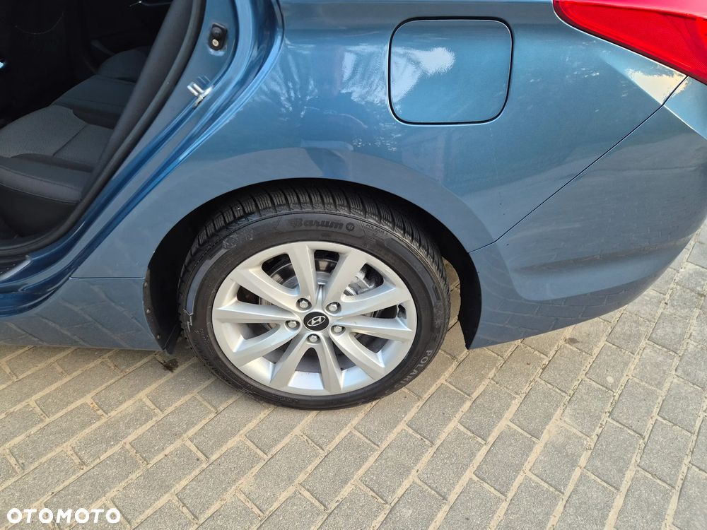 Hyundai i40 1.7 CRDi Comfort + - 20