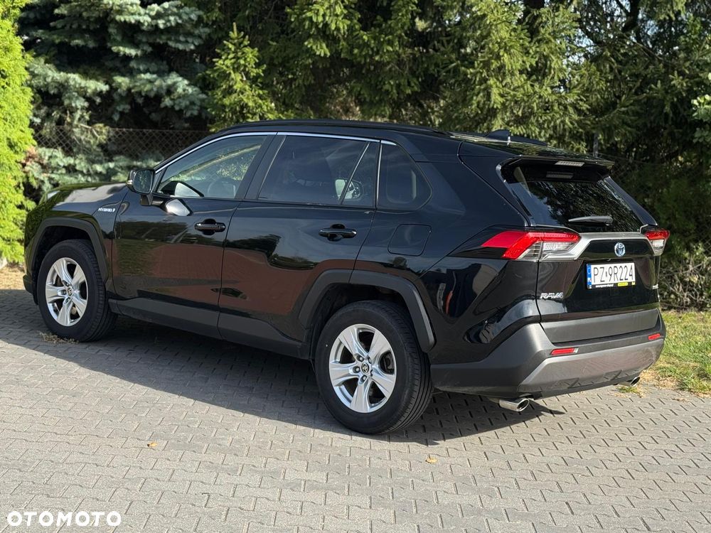 Toyota RAV4 - 5