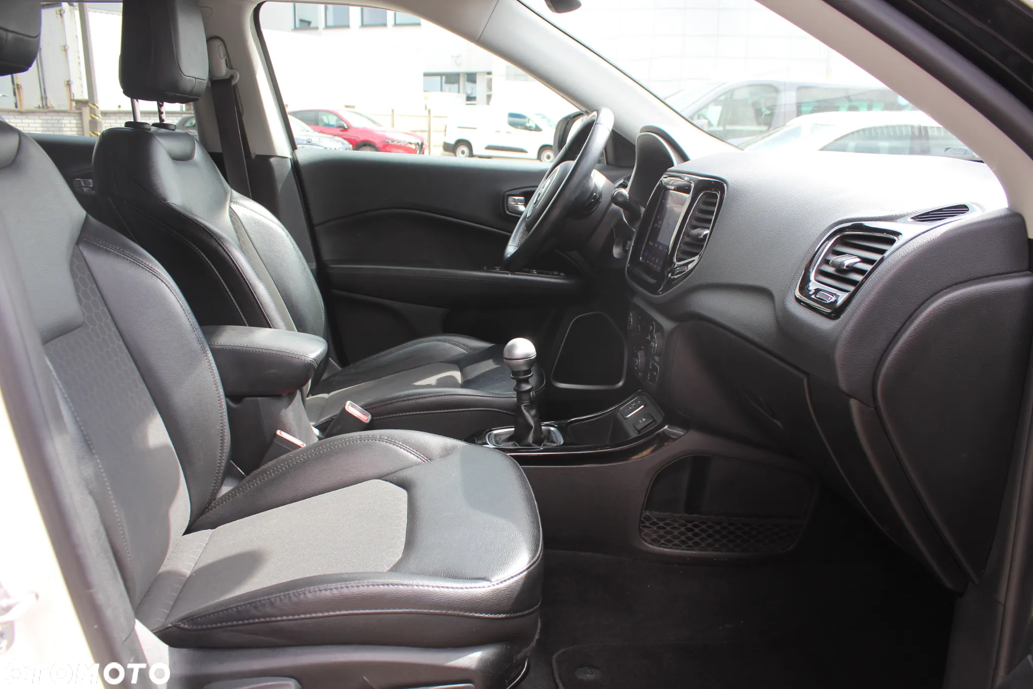 Jeep Compass 1.4 TMair Longitude FWD S&S - 15